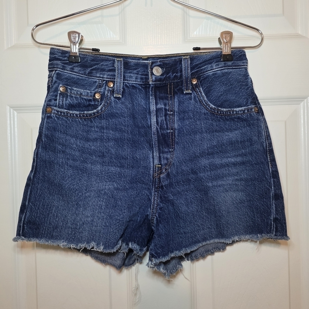 Levi's Premium RIBCAGE Shorts Blue Button-Fly Frayed Hem Size 26